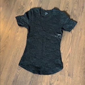 Aritzia Babaton Stretch Lace Short Sleeve T-Shirt